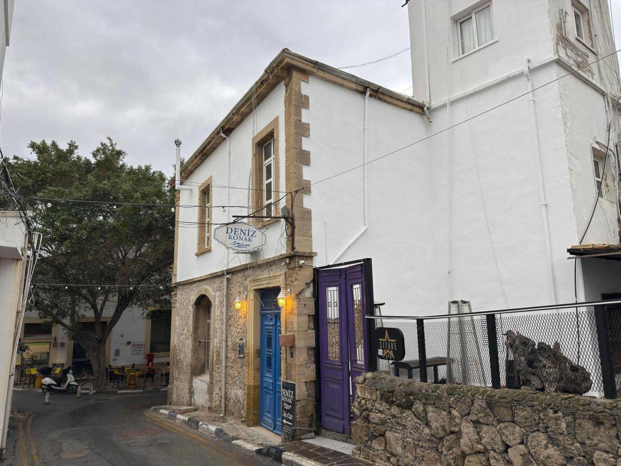 Deniz Konak Boutique Hotel Kyrenia  Extérieur photo